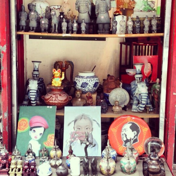 Tchotchkes