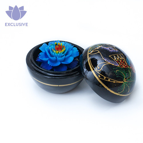 Cobalt Blue Flower Savron Ornament