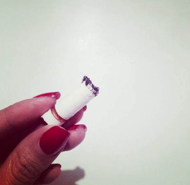 Cigarette-shaped meringue dessert at Jungsik, Gangnam.