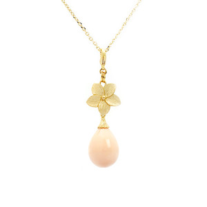 Flower Petal and Shell Pearl Necklace