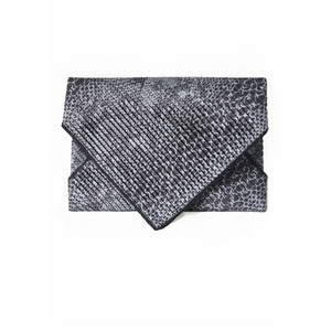 Fauna Series Clutch