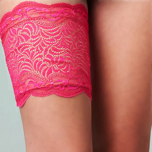 Classy Pink Lily Garter
